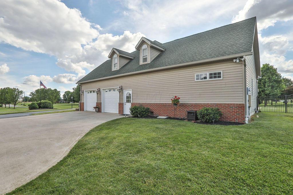 7310 Ludwig-Dresback Road Circleville, OH 43113 - Photo 38 of 55