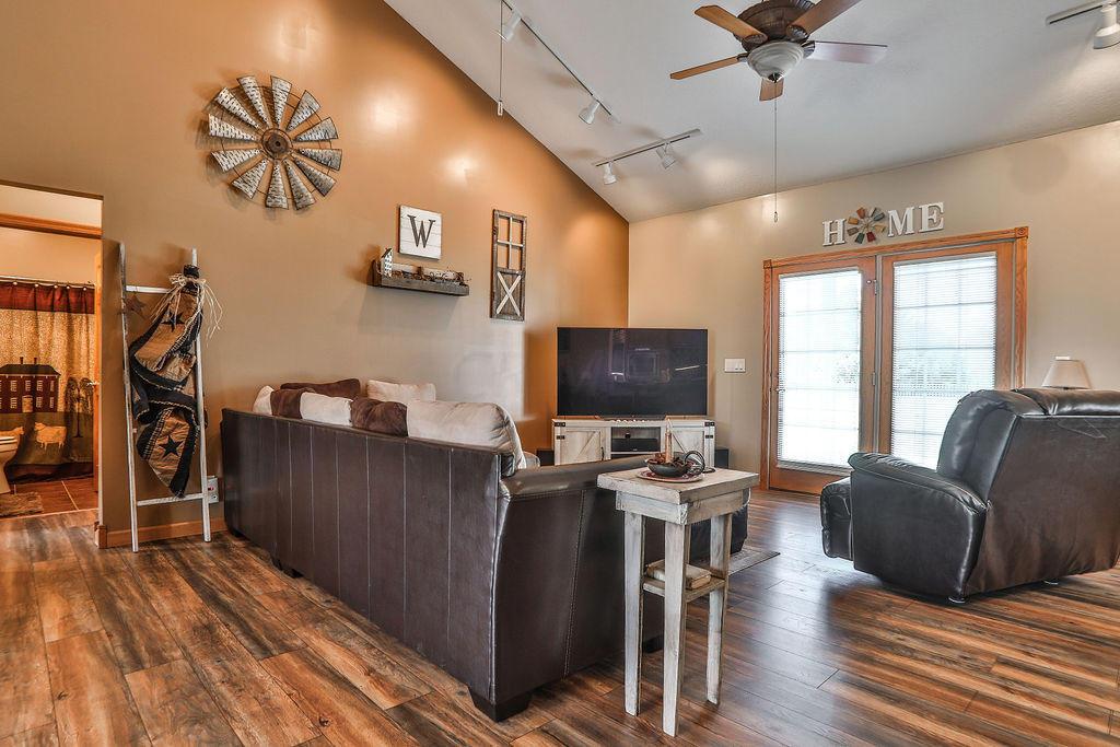 7310 Ludwig-Dresback Road Circleville, OH 43113 - Photo 10 of 55