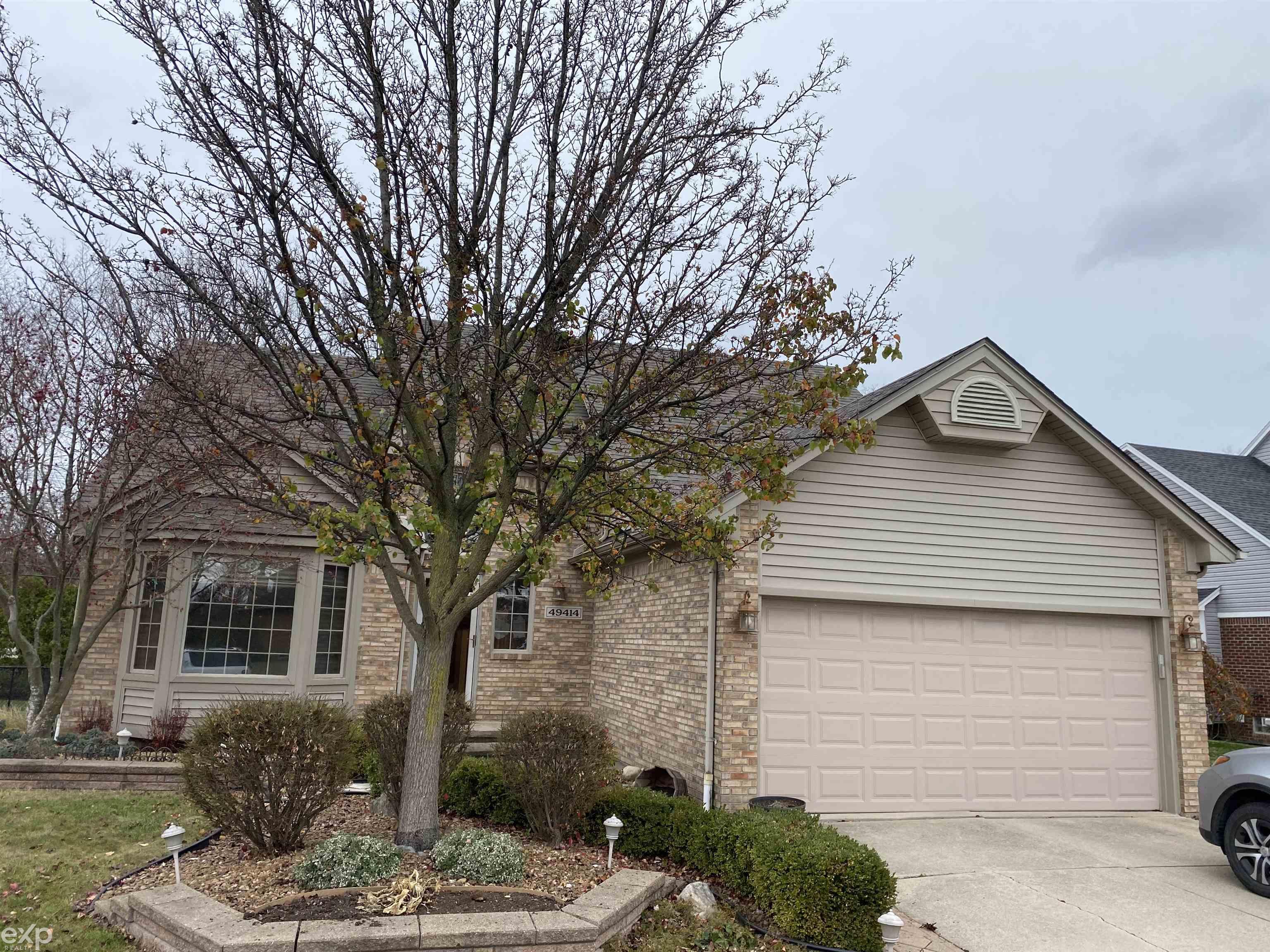 49414 Monte Road New Baltimore, MI 48047 - Photo 1 of 40 50095471.JPG