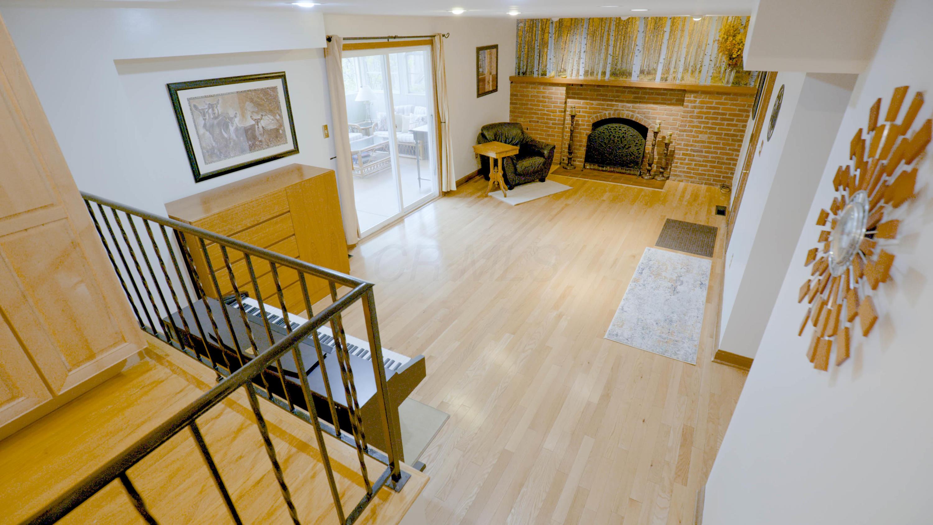2325 Pinebrook Road Columbus, OH 43220 - Photo 16 of 46 Gallery Image 16