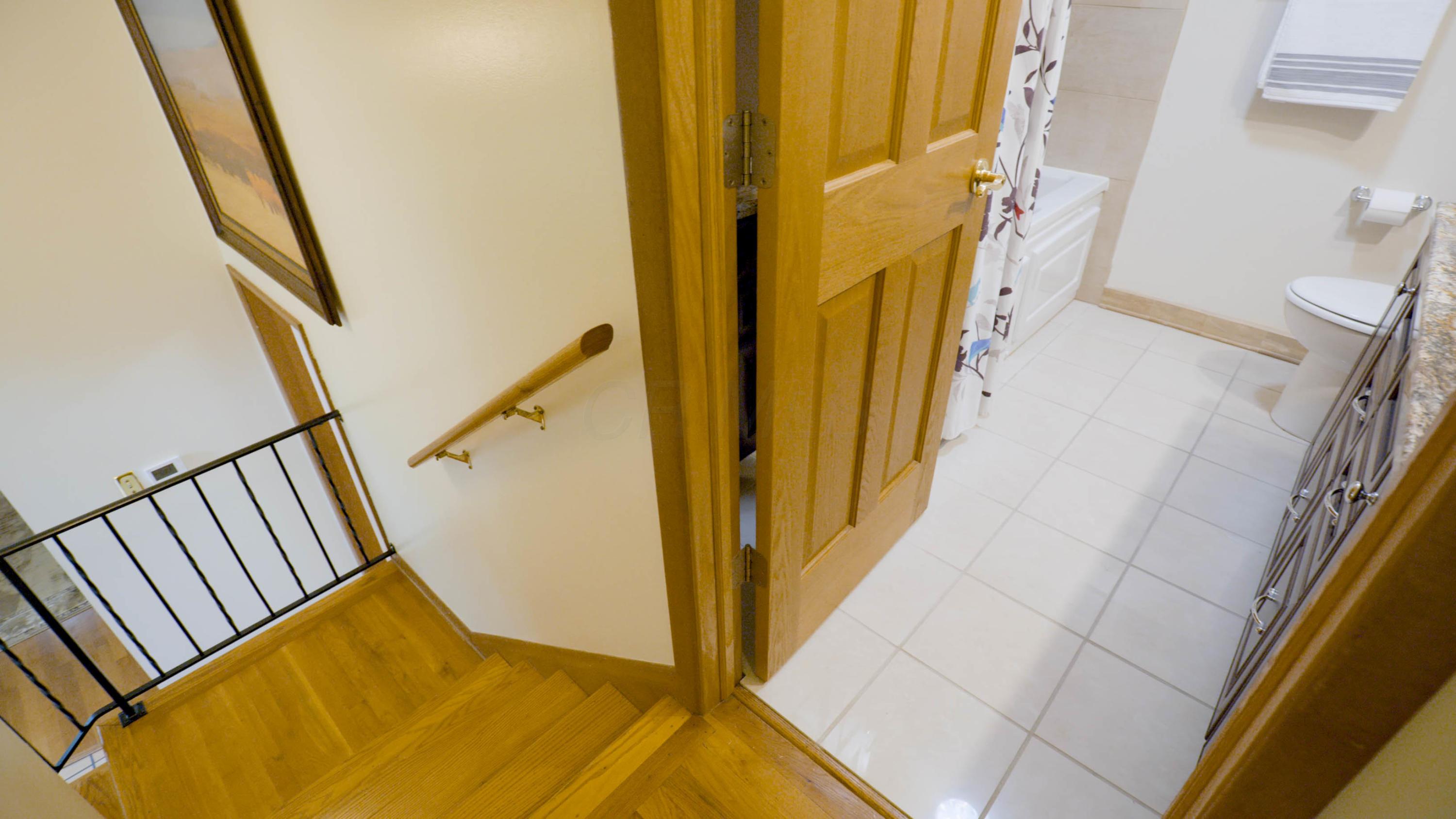 2325 Pinebrook Road Columbus, OH 43220 - Photo 22 of 46 Gallery Image 22