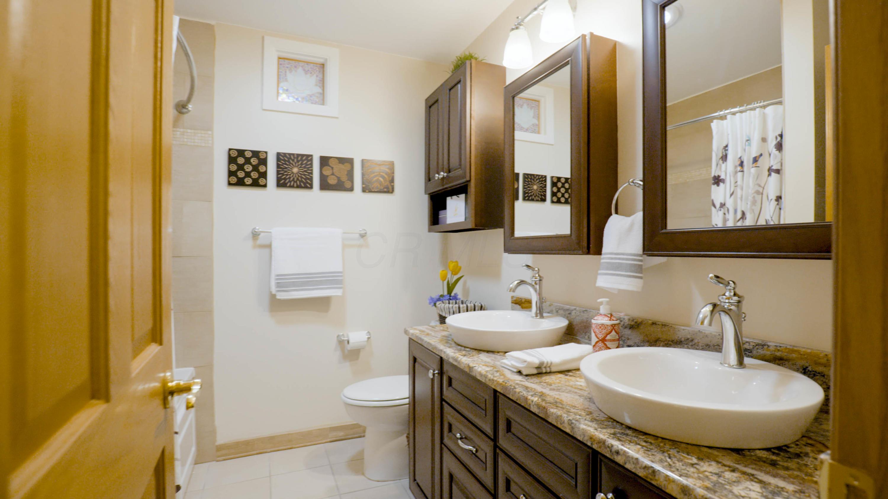 2325 Pinebrook Road Columbus, OH 43220 - Photo 23 of 46 Gallery Image 23