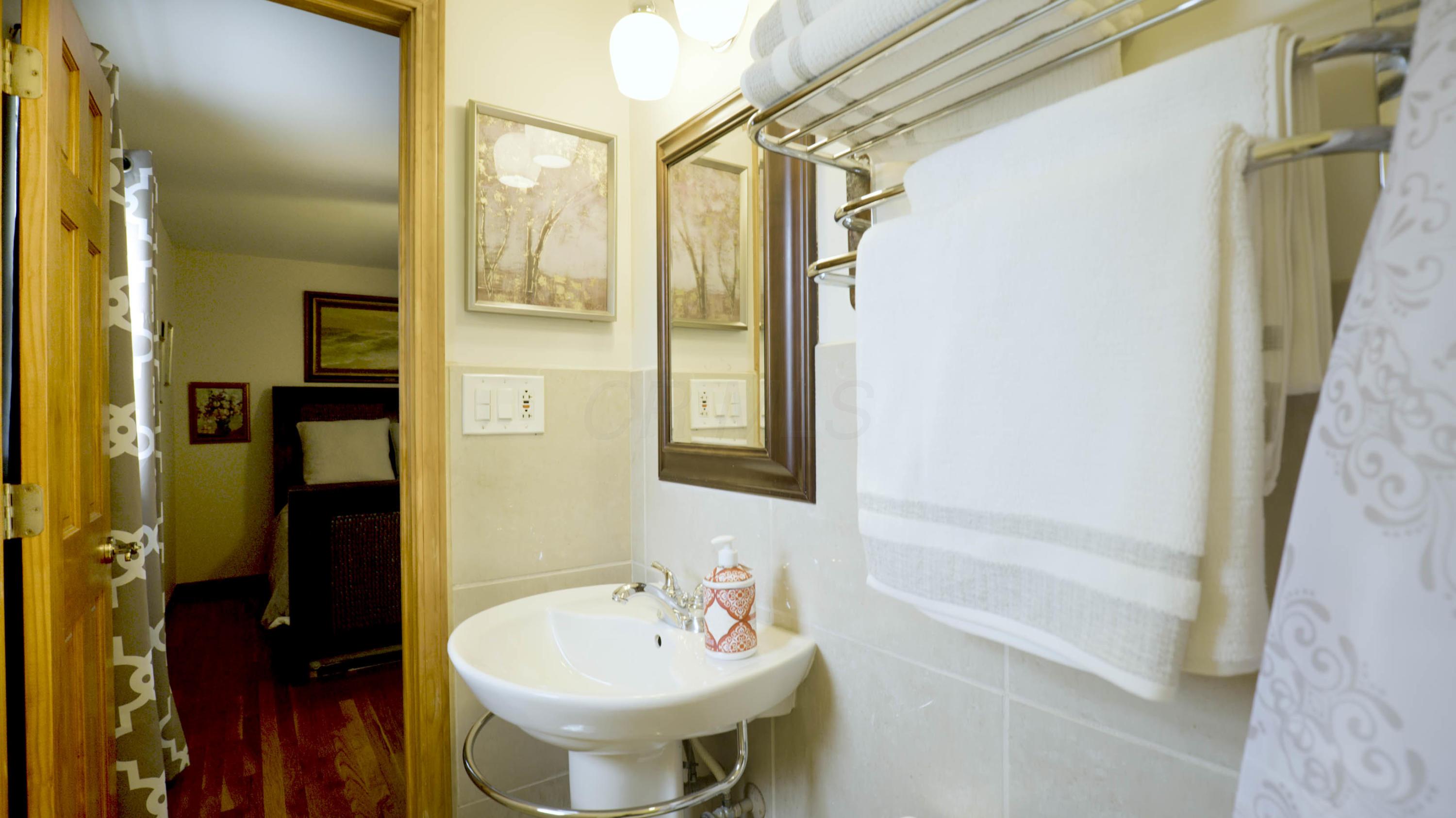 2325 Pinebrook Road Columbus, OH 43220 - Photo 31 of 46 Gallery Image 31