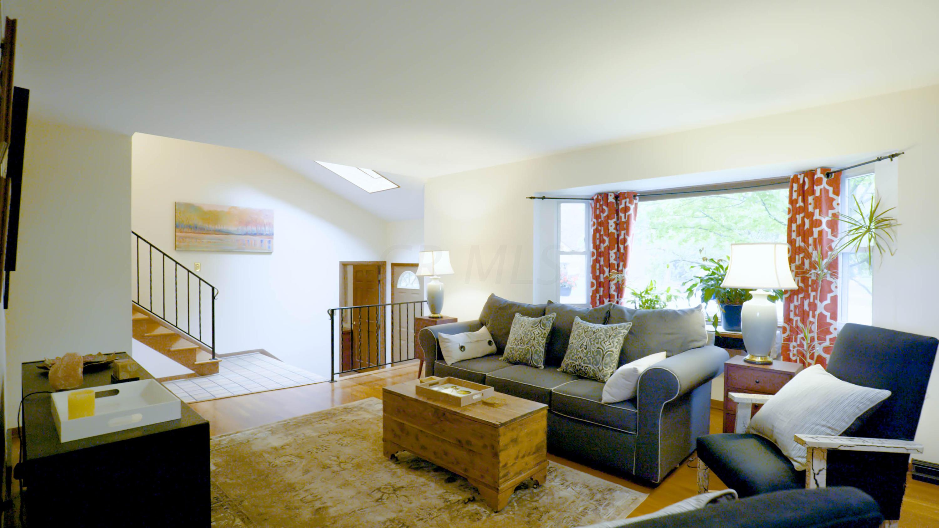 2325 Pinebrook Road Columbus, OH 43220 - Photo 4 of 46 Gallery Image 4