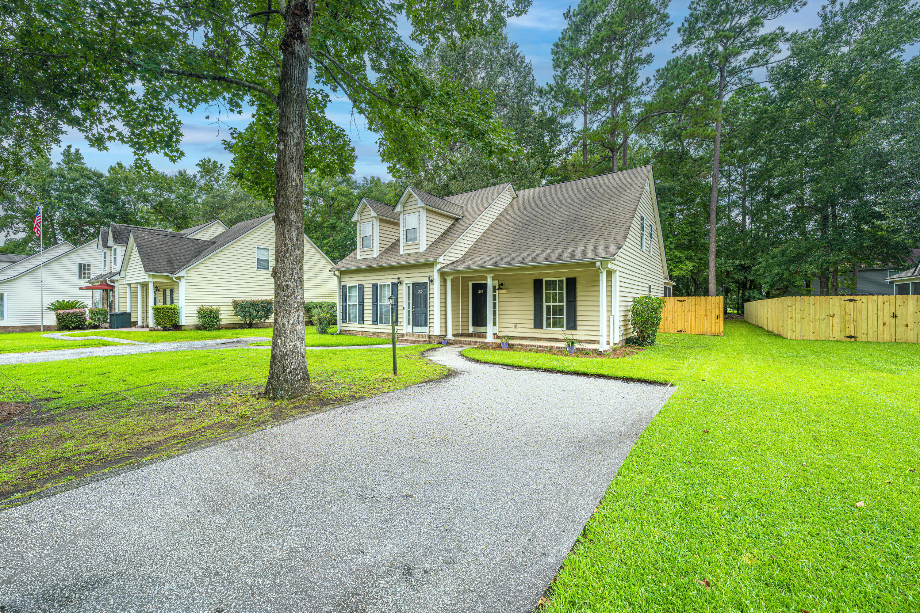 387 Springview Lane Summerville, SC 29485 - Photo 30 of 31 Springview 029