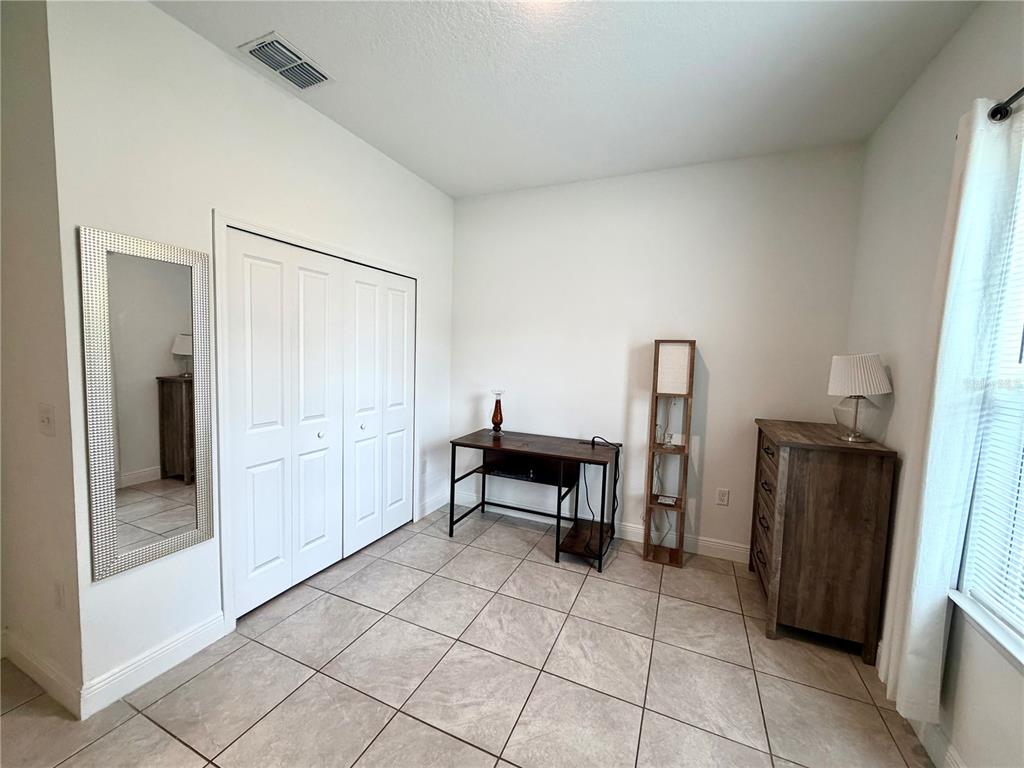 15943 Southwest 53rd Court Ocala, FL 34473 - Photo 9 of 19