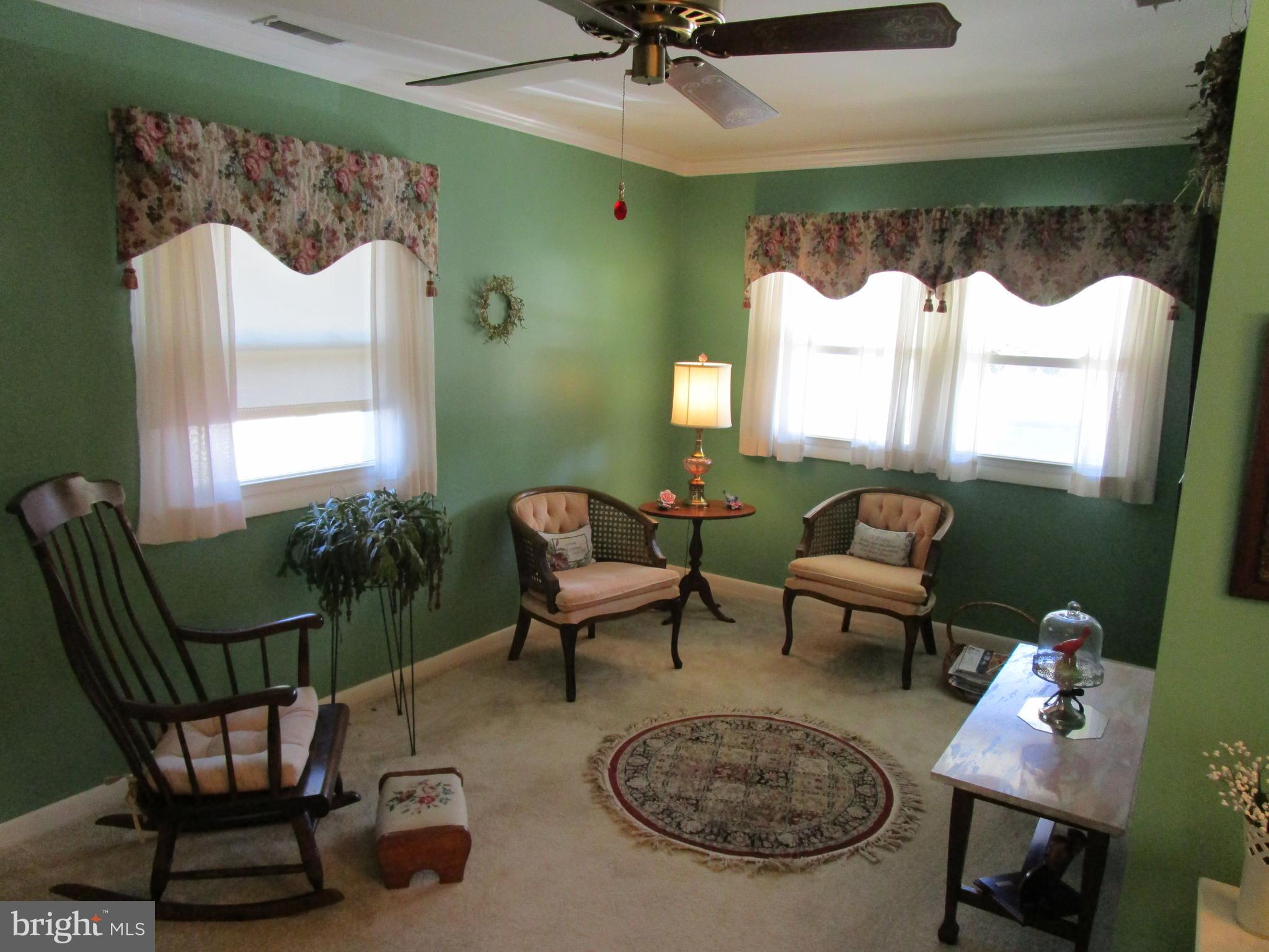 4166 Carrs Ridge Road Edgewater, MD 21037 - Photo 7 of 30 Family Room