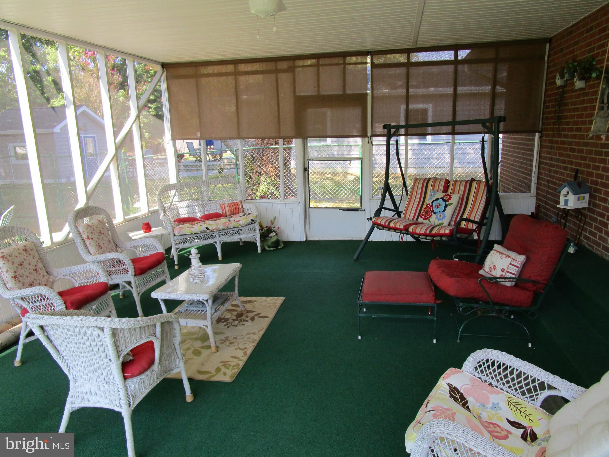 4166 Carrs Ridge Road Edgewater, MD 21037 - Photo 8 of 30 Screened Porch w/Shades