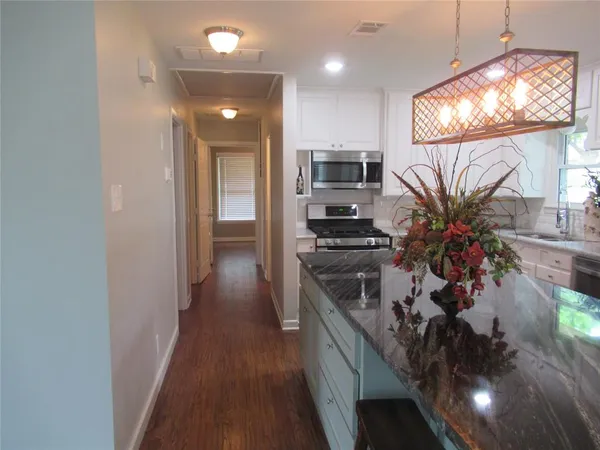 $2,599 | 106 South Clark Street, Rockwall, TX 75087