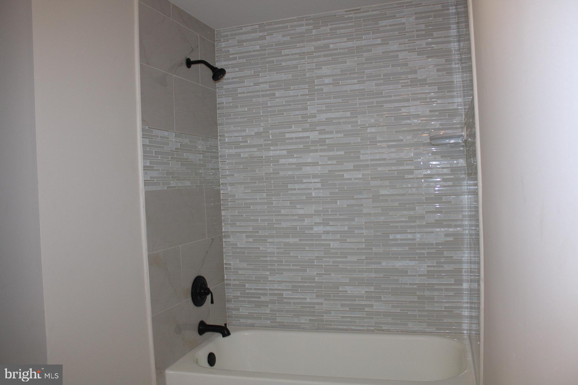 3 Summit Court Clementon, NJ 08021 - Photo 4 of 18