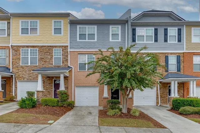 $1,995 | 805 Tulip Poplar Way, Lawrenceville, GA 30044