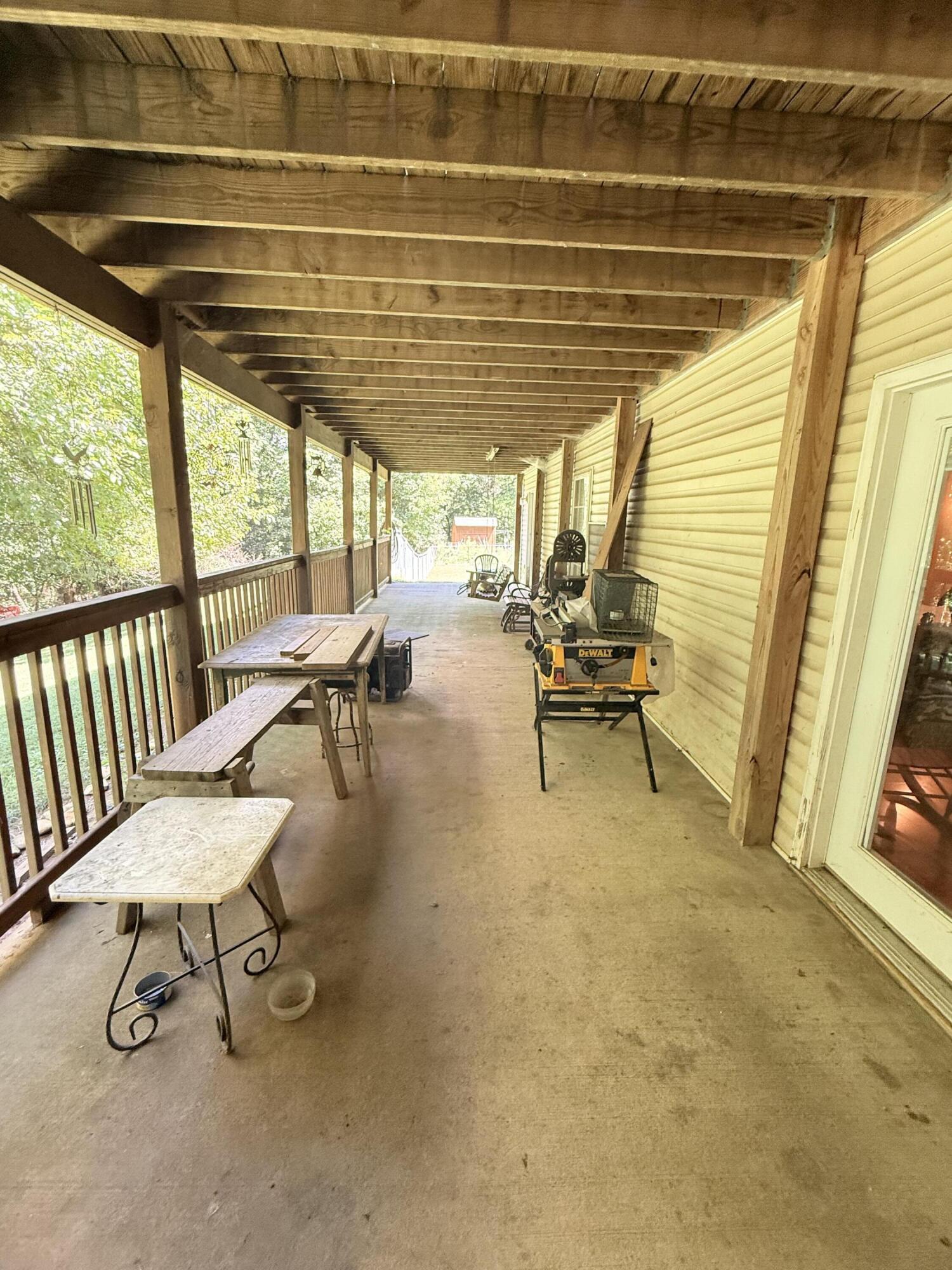 2204 Ridge Road Roanoke, VA 24014 - Photo 19 of 26 lower level enclosed