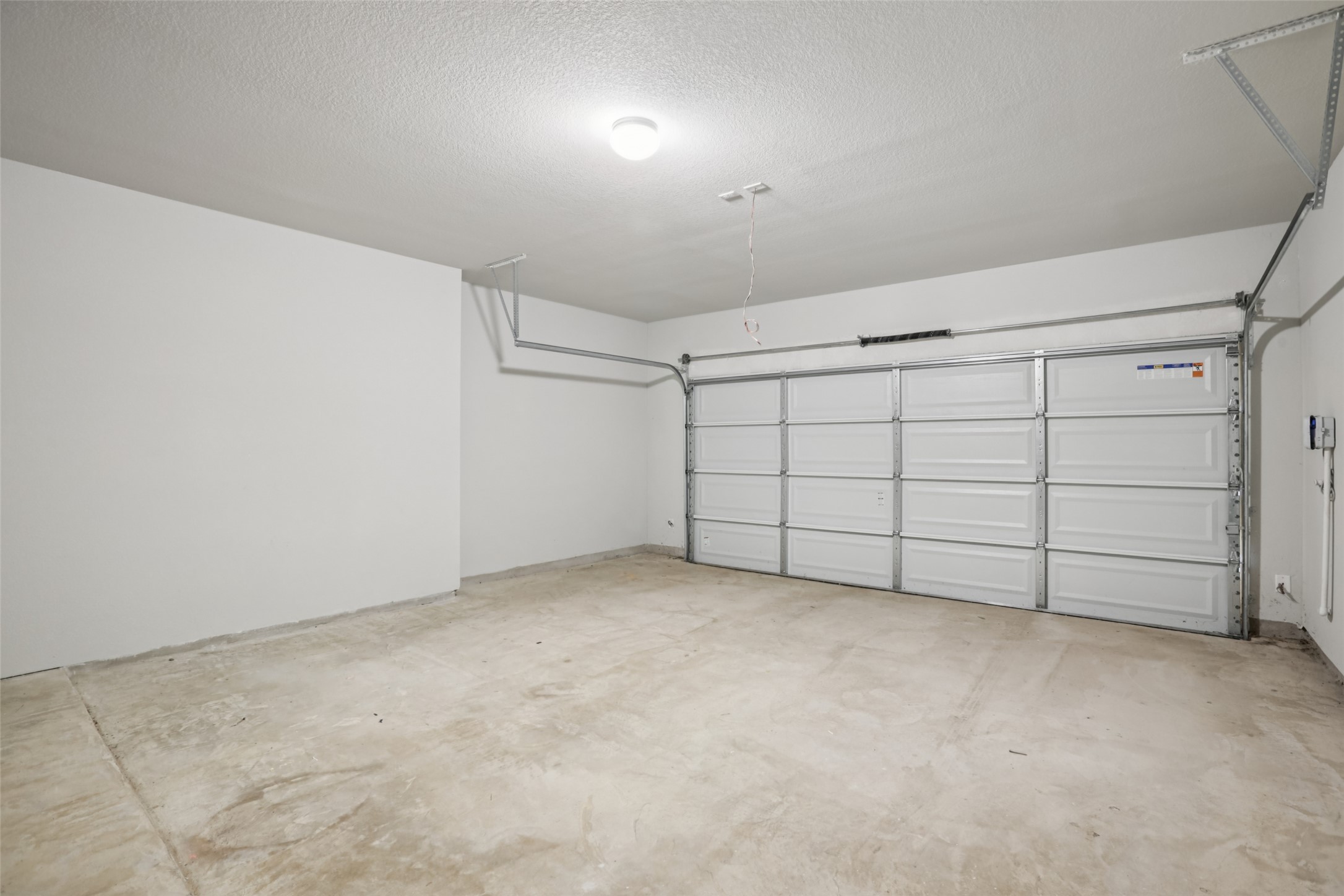 293 Gaida Loop Georgetown, TX 78628 - Photo 25 of 39 a view of garage
