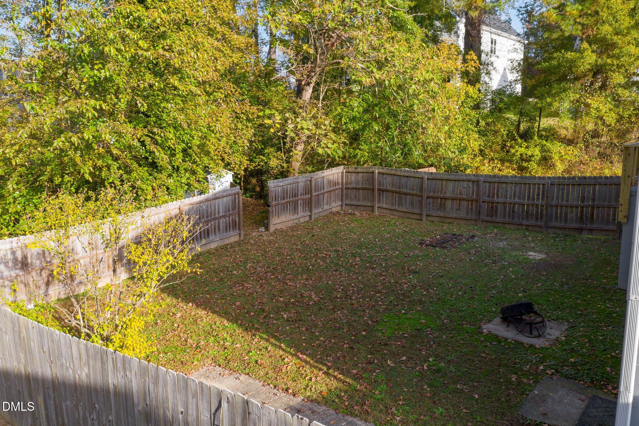 412 2nd Street Apex, NC 27502 - Photo 25 of 39 a view of a small yard