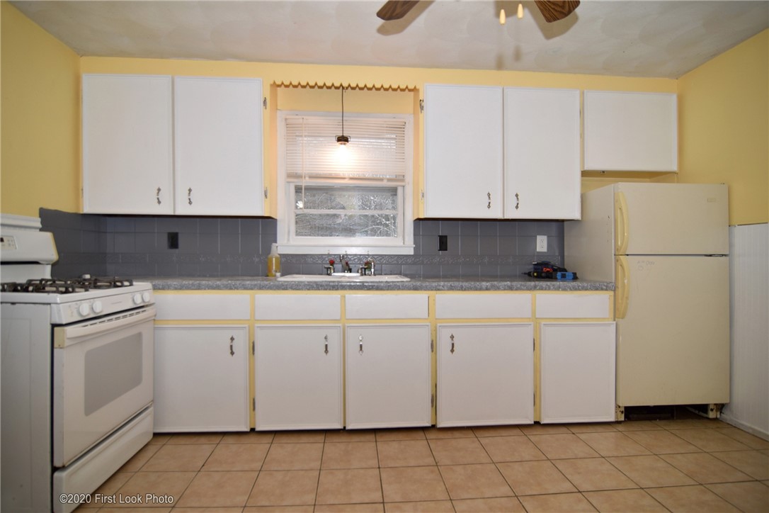 7 Shippee Schoolhouse Road Foster, RI 02825 - Photo 5 of 23