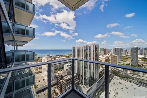 $1,165,000 | 629 Ke’eaumoku Street, Unit 3810, Honolulu, HI 96814