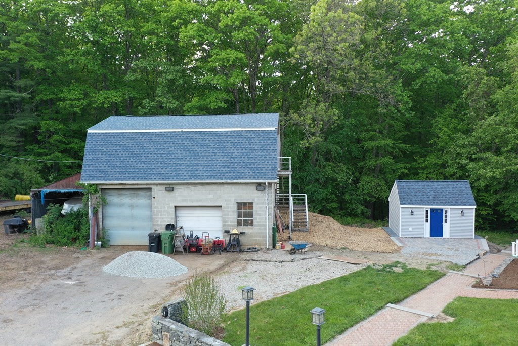 51 Redfield Road Worcester, MA 01603 - Photo 12 of 17