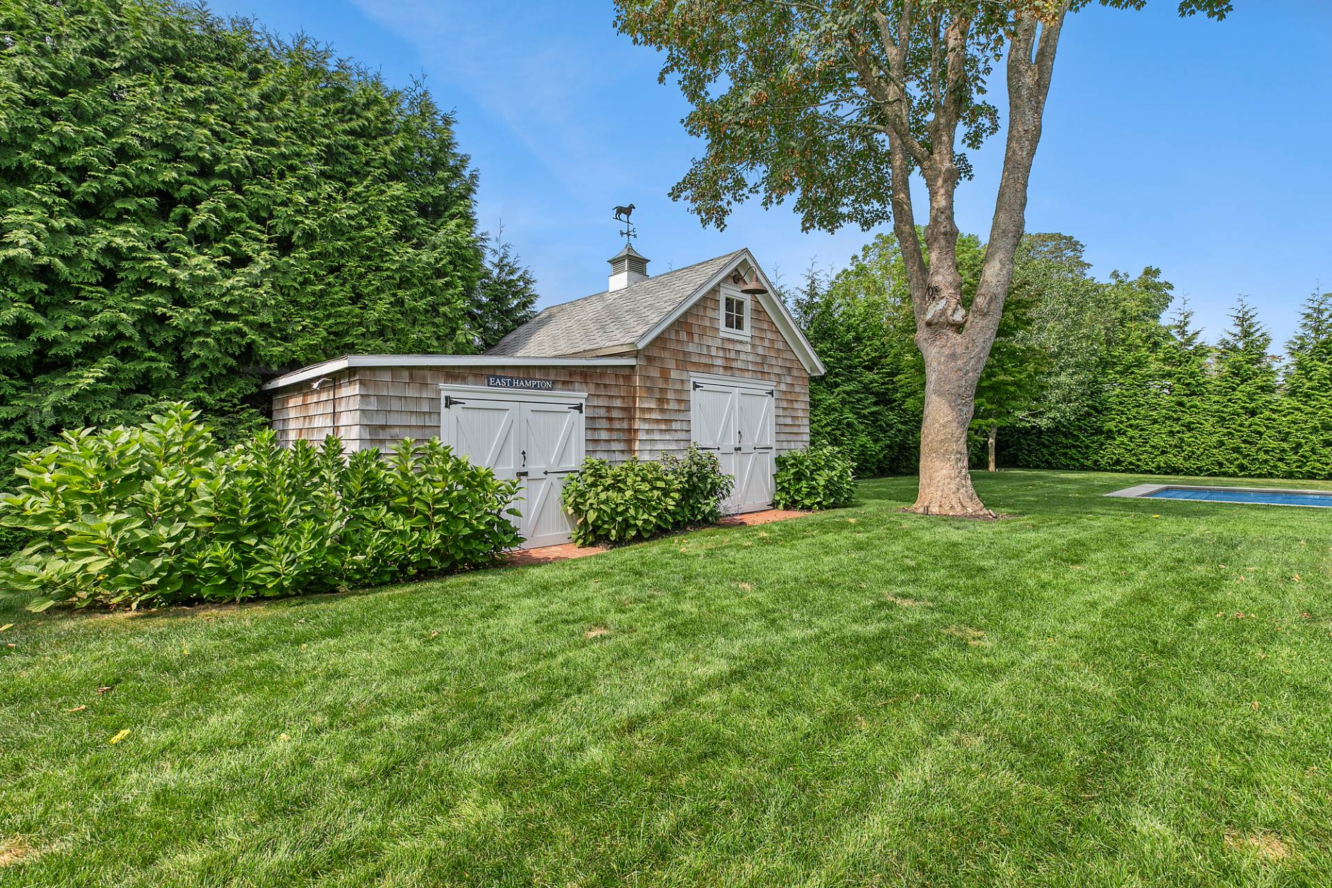11 Sherrill Road East Hampton, NY 11937 - Photo 31 of 36