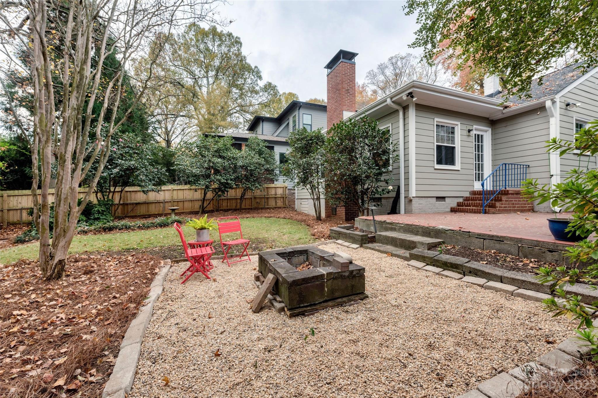 2016 Truman Road Charlotte, NC 28205 - Photo 4 of 35 Gallery Image 4