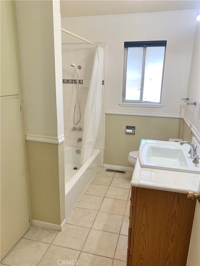 13649 Arrowhead Road Clearlake, CA 95422 - Photo 17 of 35 #1 Bath