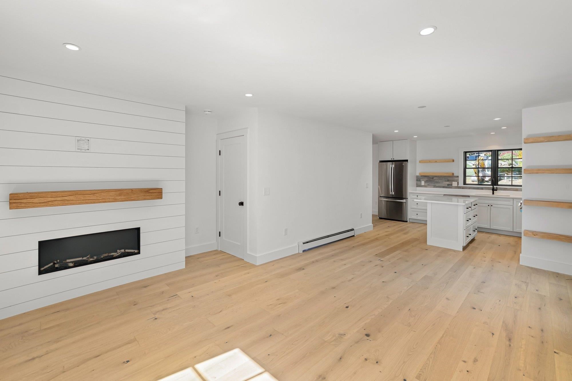 656 Luce Hill Road, Unit A Stowe, VT 05672 - Photo 27 of 49 Gallery Image 27