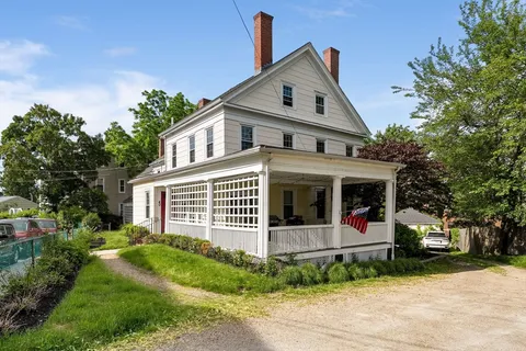 $1,400,000 | 40 Victory Road, Boston, MA 02122