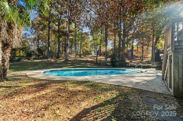 $465,000 | 5709 Shadow Creek Road, Charlotte, NC 28226