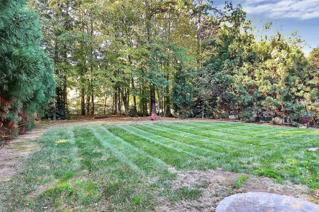 $899,000 | 9814 Devonshire Drive, Huntersville, NC 28078