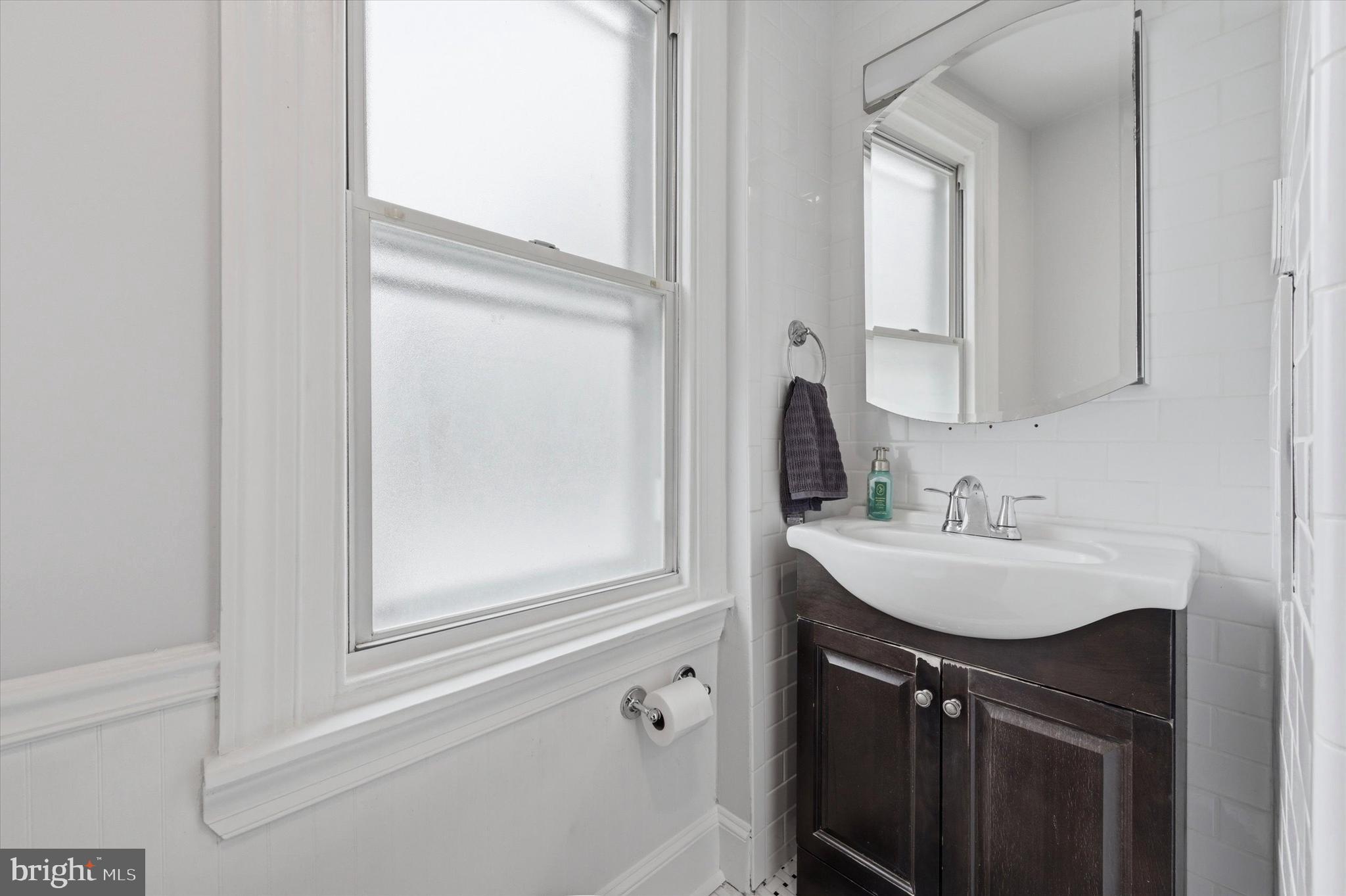 526 Arthur Street Philadelphia, PA 19111 - Photo 12 of 17