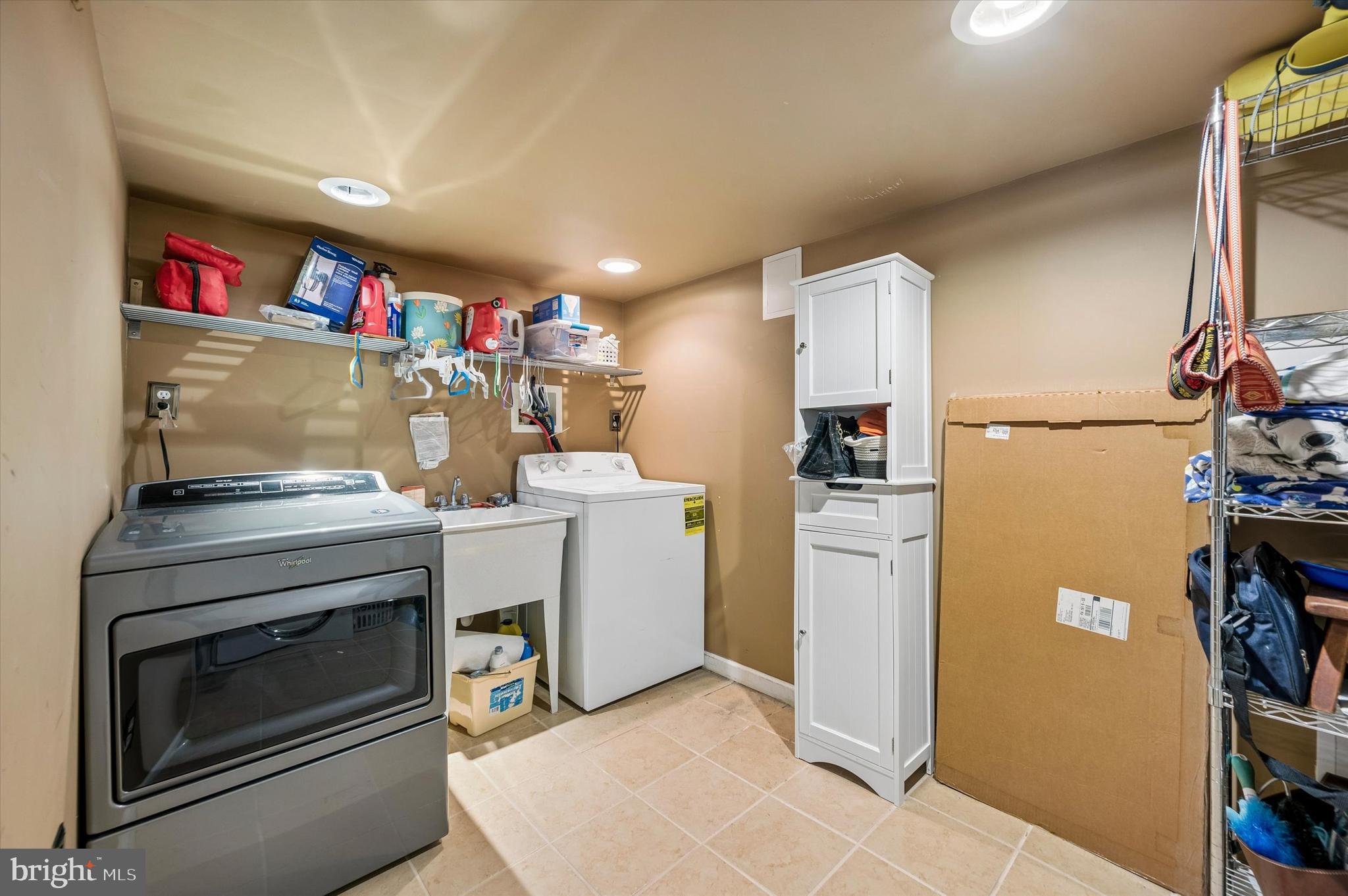 526 Arthur Street Philadelphia, PA 19111 - Photo 16 of 17