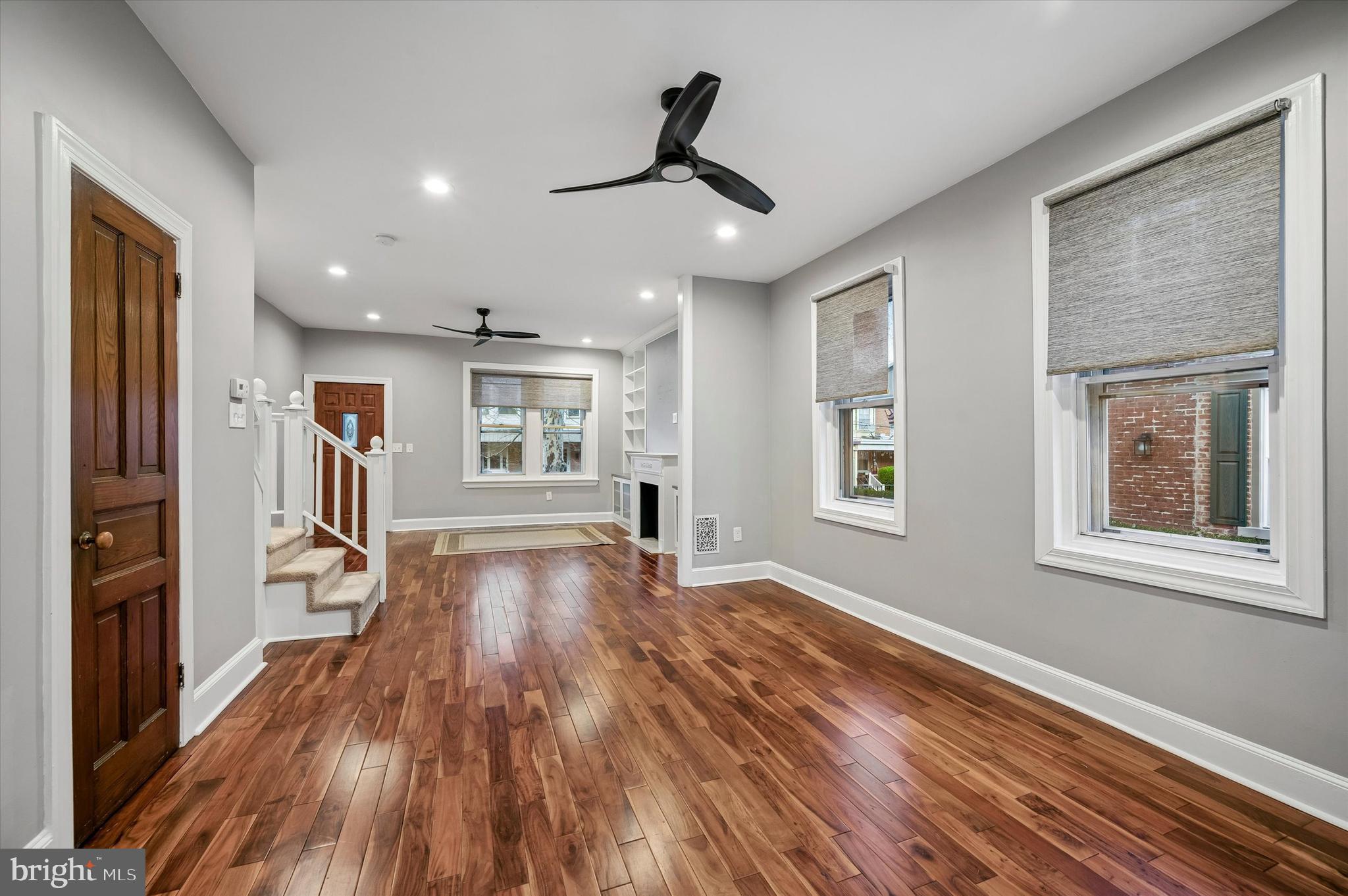 526 Arthur Street Philadelphia, PA 19111 - Photo 3 of 17