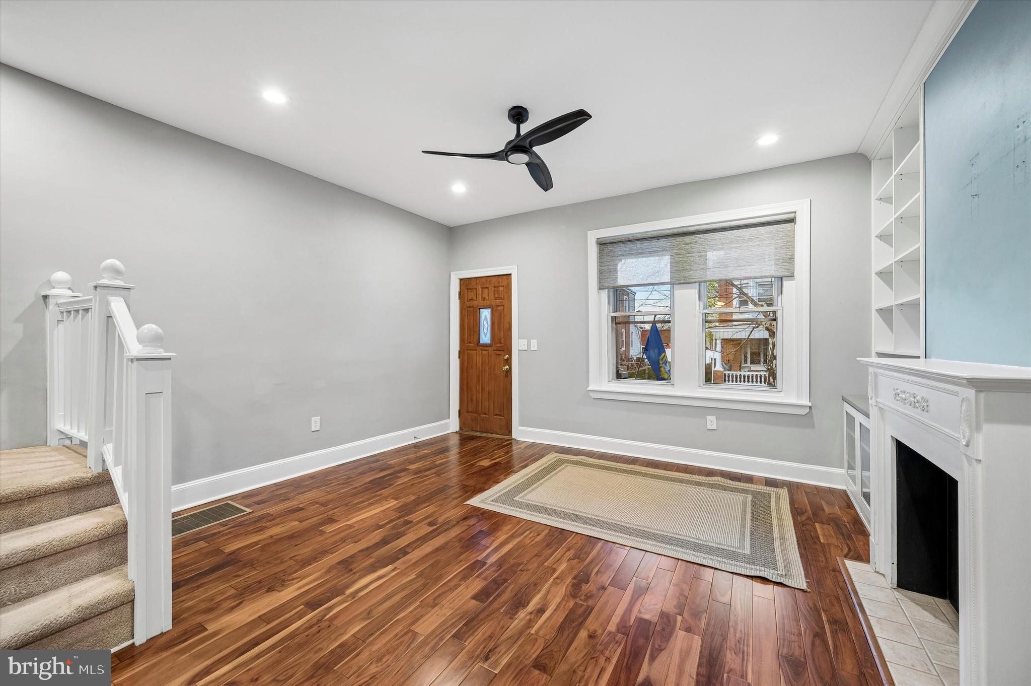 526 Arthur Street Philadelphia, PA 19111 - Photo 4 of 17