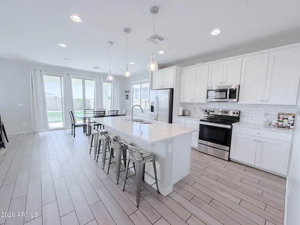 $3,250 | 21620 South 225th Way, Queen Creek, AZ 85142