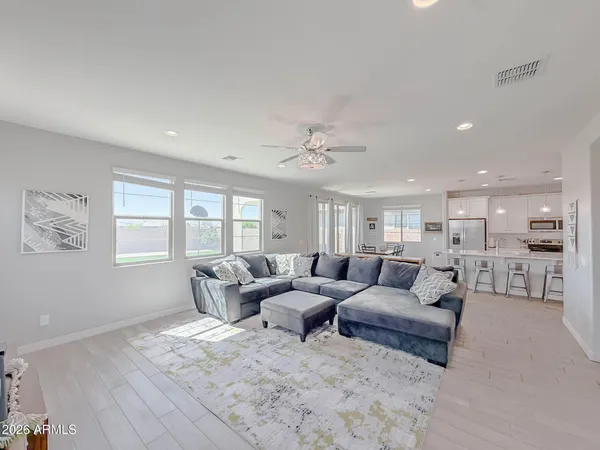 $3,250 | 21620 South 225th Way, Queen Creek, AZ 85142