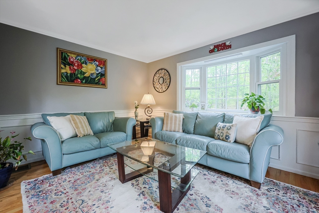 8 Rock Road Attleboro, MA 02703 - Photo 8 of 40 Gallery Image 8