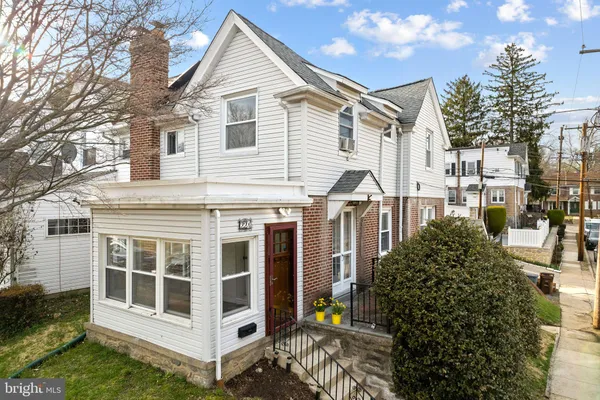 $242,000 | 221 West Albemarle Avenue, Lansdowne, PA 19050