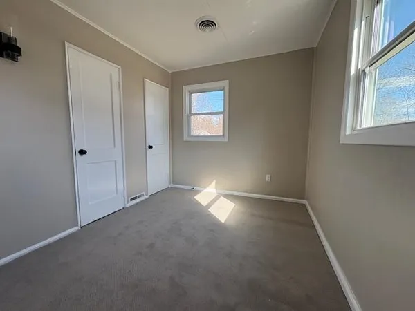 $259,900 | 8 Belmont Ave Extension, Rutland, VT 05701