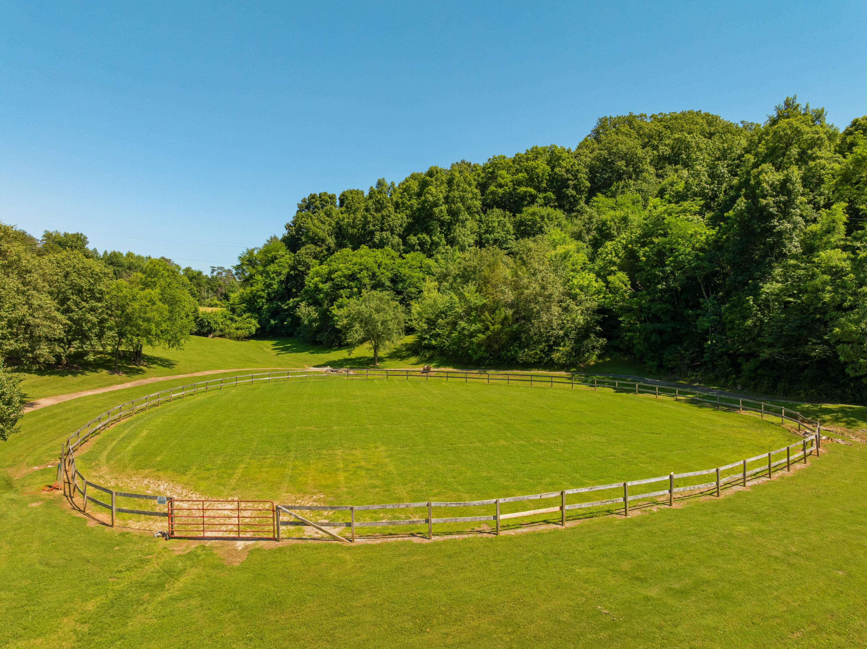 527 Reads Lake Road Chattanooga, TN 37415 - Photo 70 of 100 26 - 527 Reads Lake - Drone
