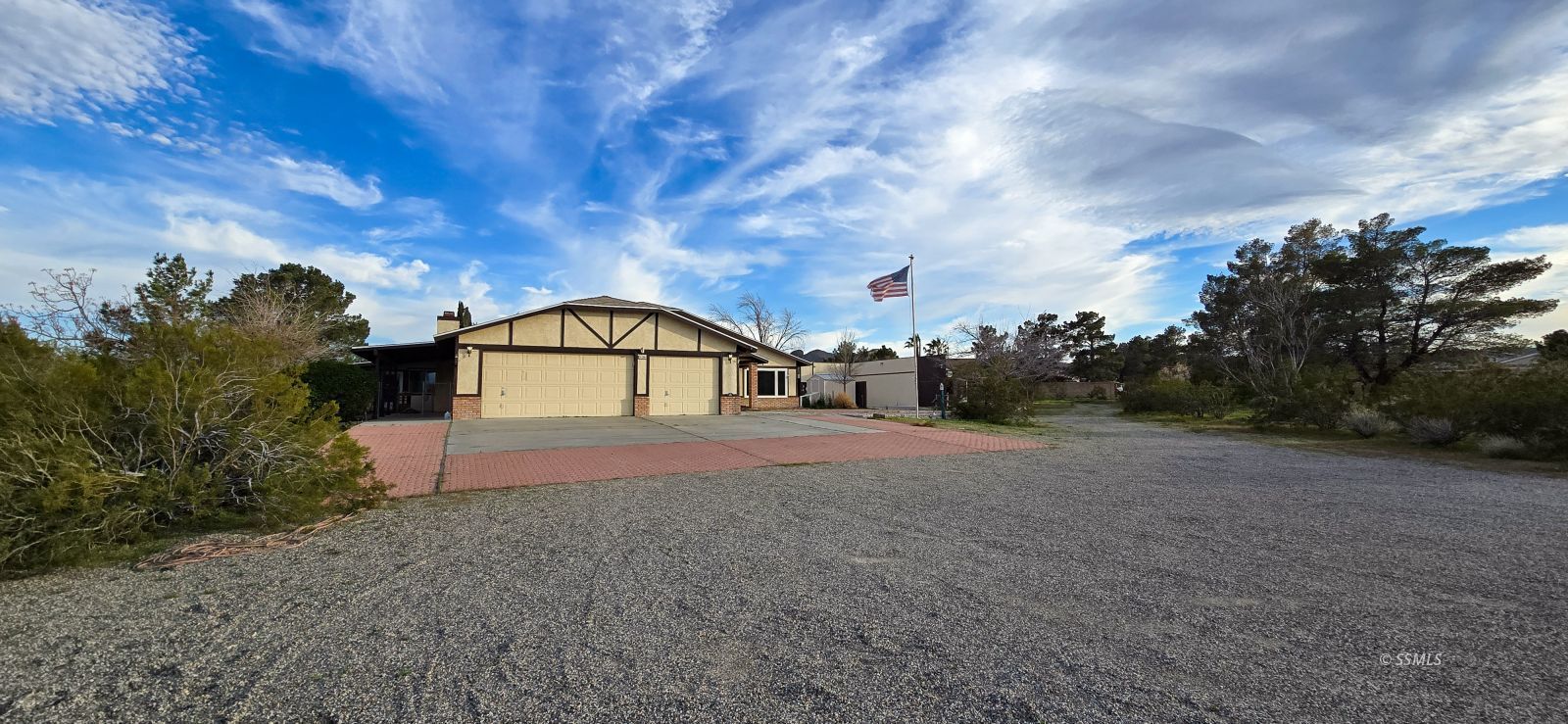 1520 South Fire Opal Street Ridgecrest, CA 93555 - Photo 5 of 50