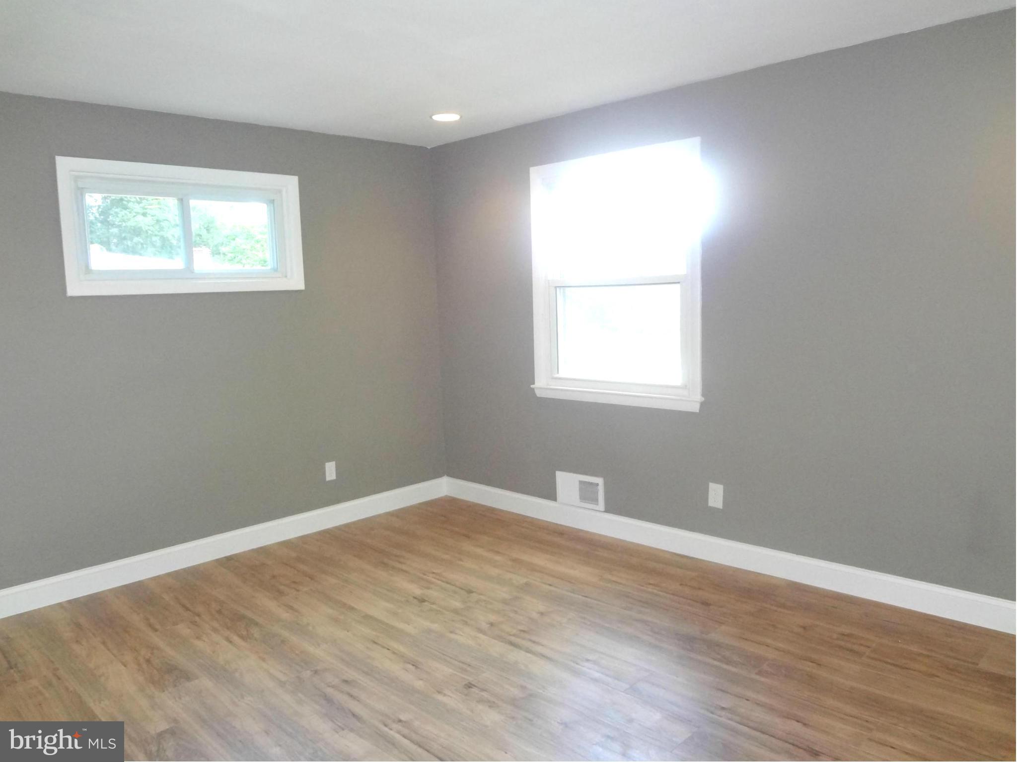 9104 Covered Bridge Road Baltimore, MD 21234 - Photo 12 of 30 BEDROOM - MASTER