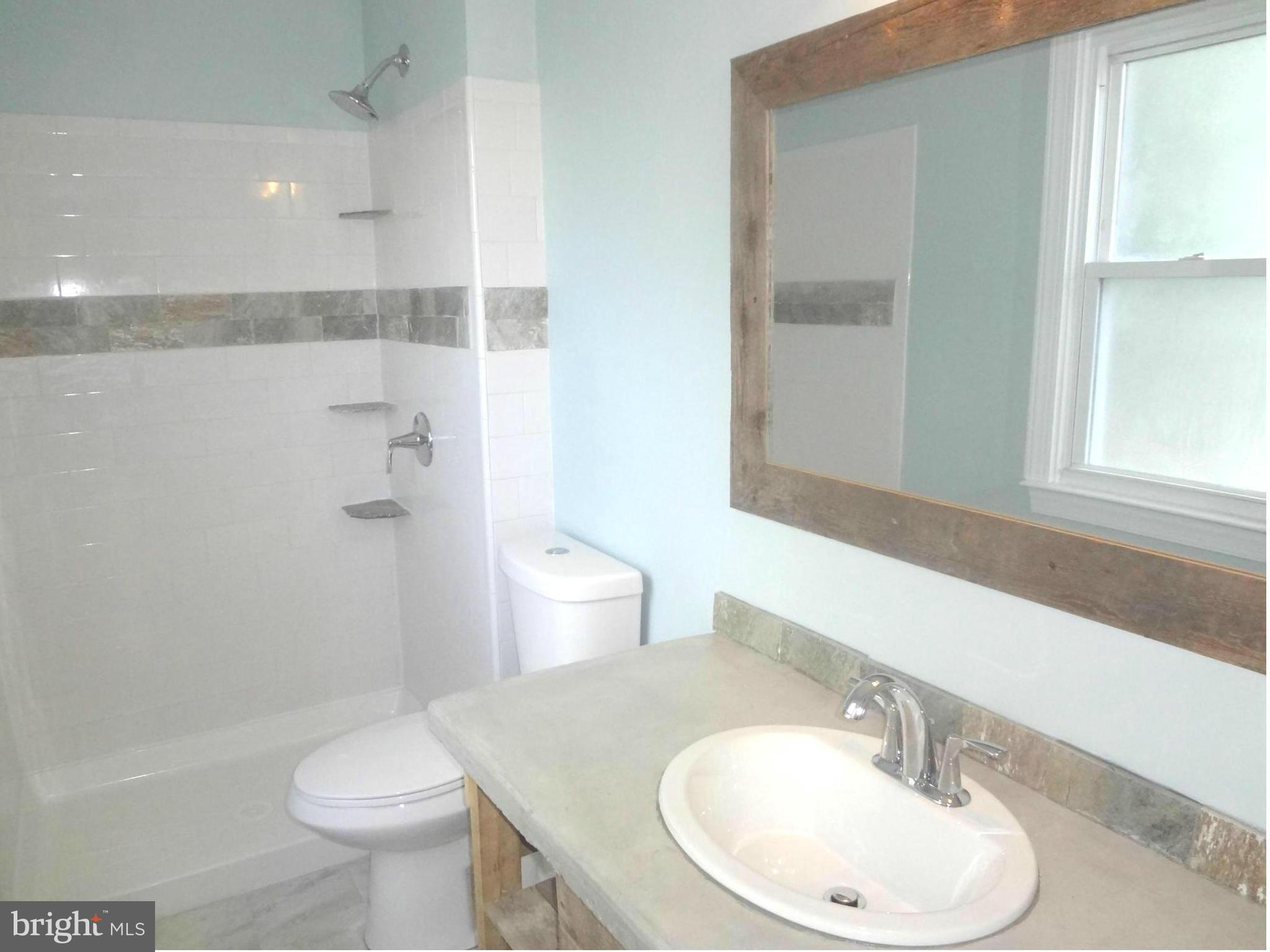 9104 Covered Bridge Road Baltimore, MD 21234 - Photo 13 of 30 MASTER BATH