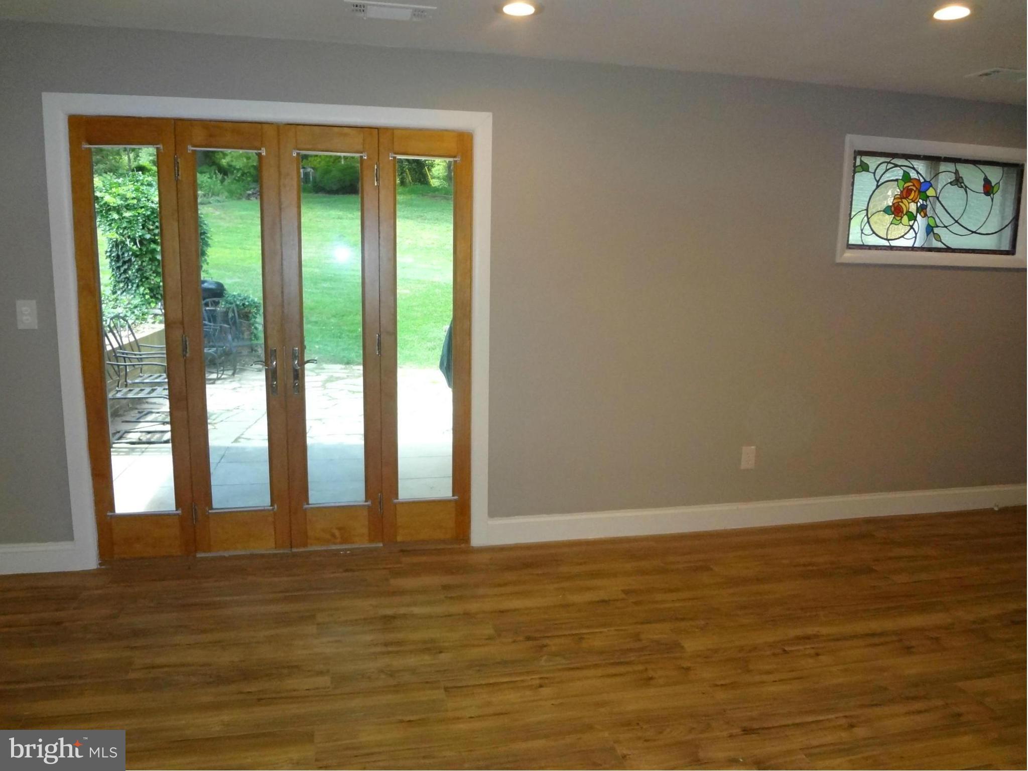 9104 Covered Bridge Road Baltimore, MD 21234 - Photo 21 of 30 FAMILY ROOM