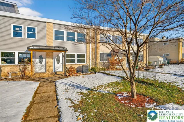 $295,000 | 781 Mohawk Street, Allentown, PA 18103