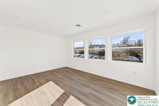 $295,000 | 781 Mohawk Street, Allentown, PA 18103