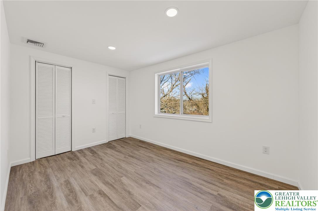 781 Mohawk Street Allentown, PA 18103 - Photo 27 of 49 3rd bedroom