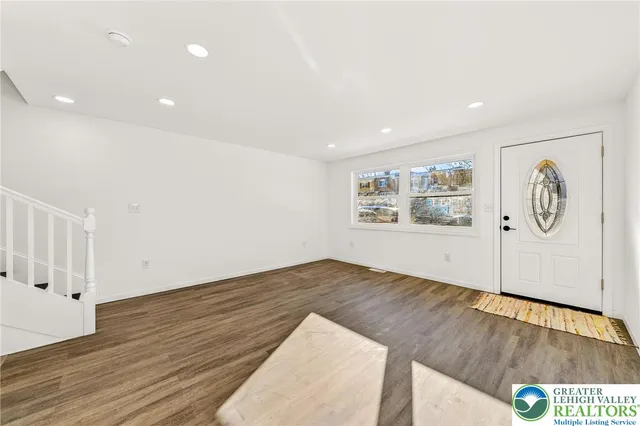 $295,000 | 781 Mohawk Street, Allentown, PA 18103