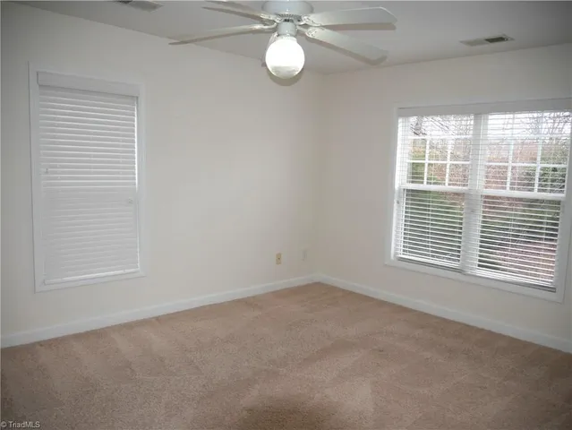 $1,285 | 4762 Tatton Park Circle, Unit 2B, Winston-Salem, NC 27103