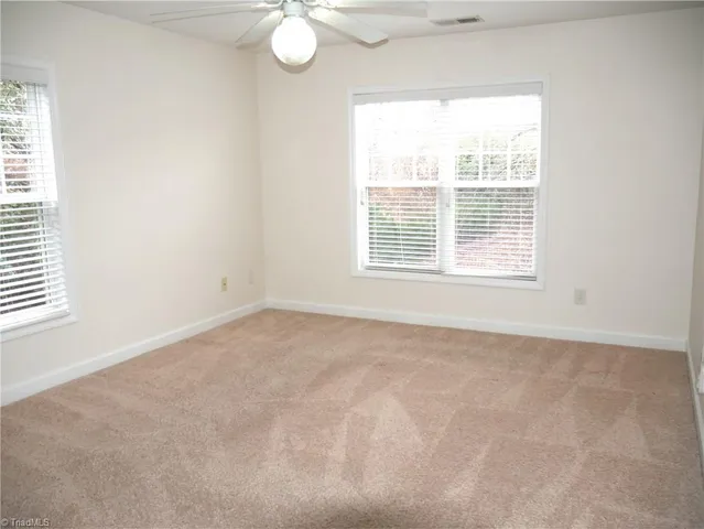 $1,285 | 4762 Tatton Park Circle, Unit 2B, Winston-Salem, NC 27103