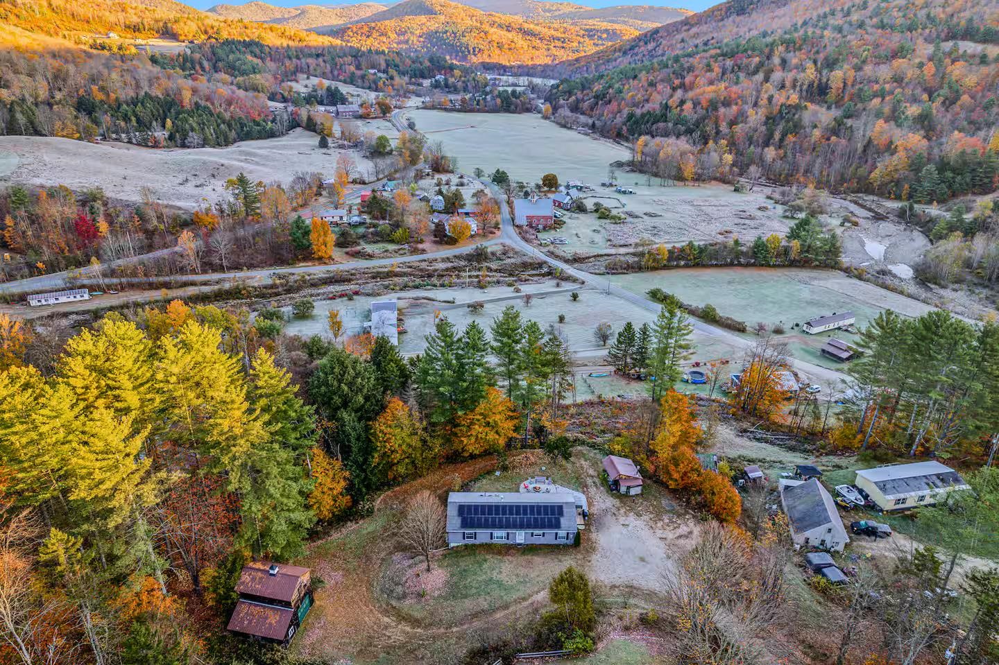 90 Blueberry Hill Road Bridgewater, VT 05035 - Photo 3 of 30