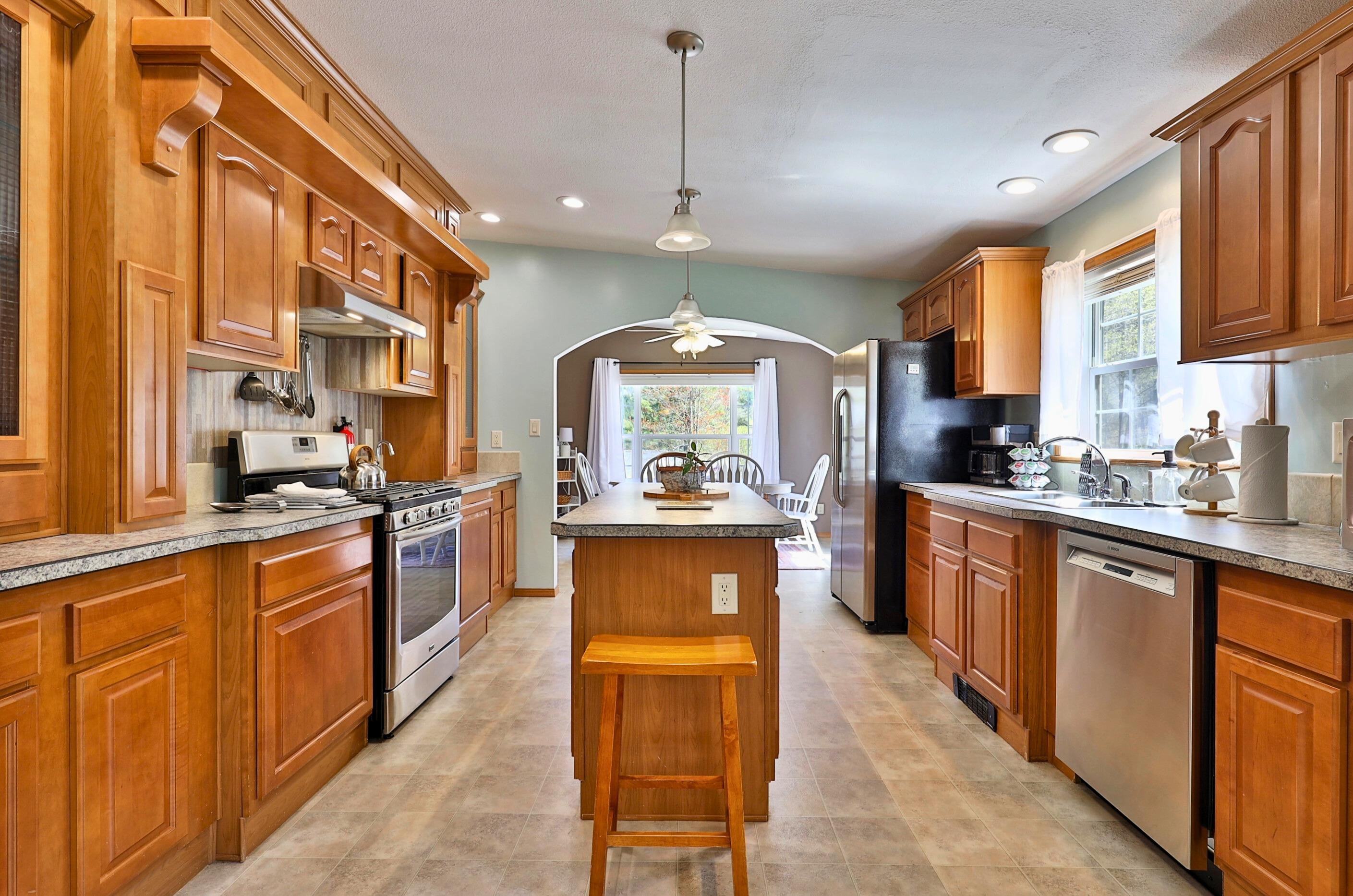 90 Blueberry Hill Road Bridgewater, VT 05035 - Photo 6 of 30